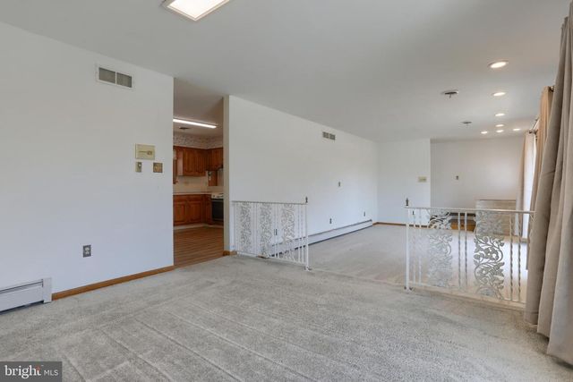 300 EDDINGTON AVE, Harrisburg, PA 17111