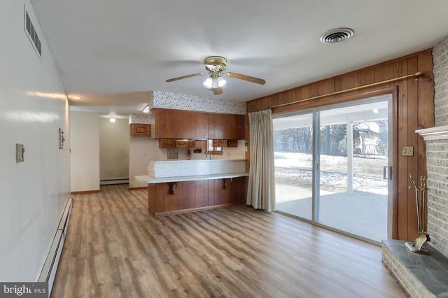 300 EDDINGTON AVE, Harrisburg, PA 17111