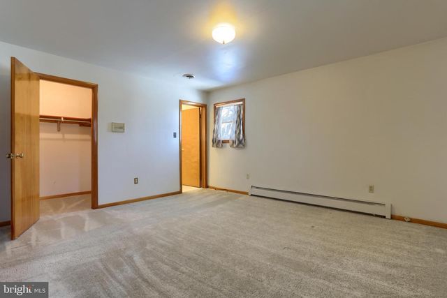 300 EDDINGTON AVE, Harrisburg, PA 17111