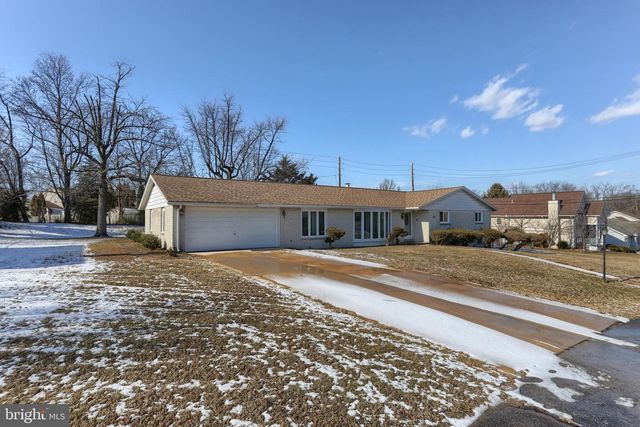 300 EDDINGTON AVE, Harrisburg, PA 17111