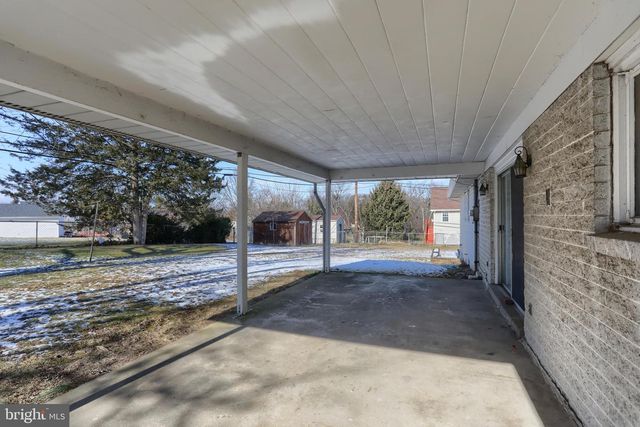 300 EDDINGTON AVE, Harrisburg, PA 17111