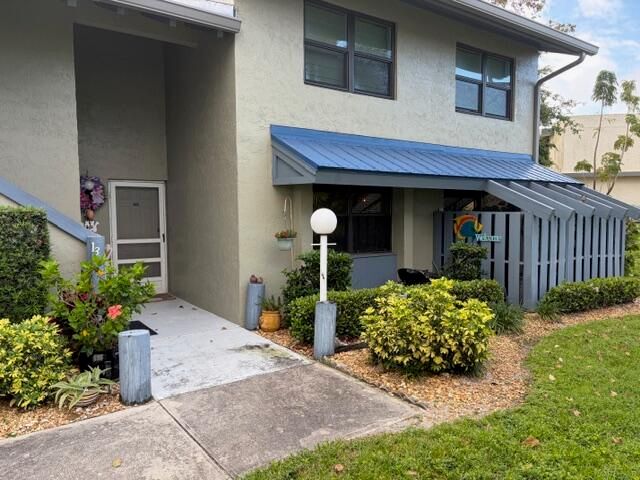 1411 NE 14th Court P-14, Jensen Beach, FL 34957