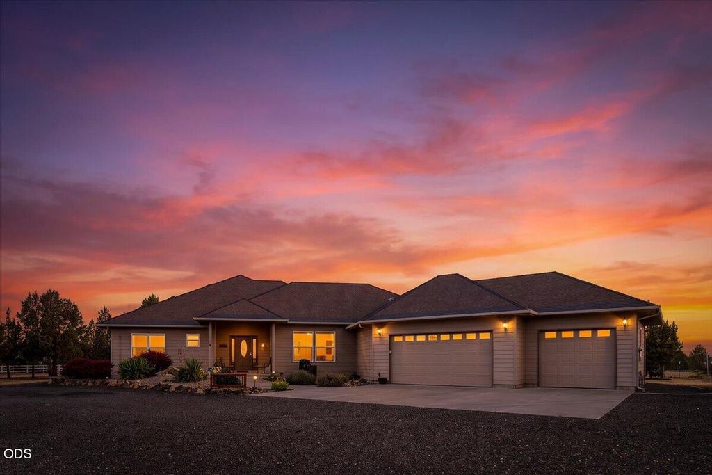 7218 SW Onyx Road, Terrebonne, OR 97760