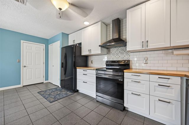11603 Bonaparte Drive, Cypress, TX 77429