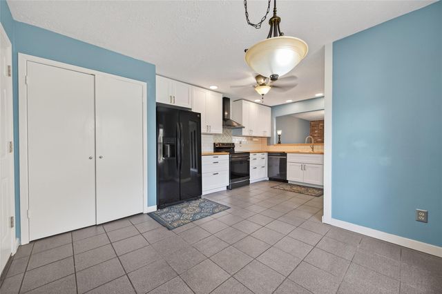 11603 Bonaparte Drive, Cypress, TX 77429