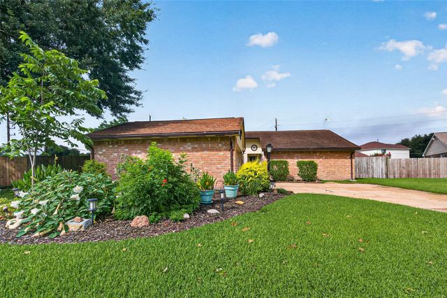 11603 Bonaparte Drive, Cypress, TX 77429