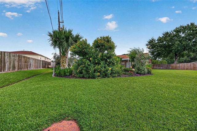 11603 Bonaparte Drive, Cypress, TX 77429