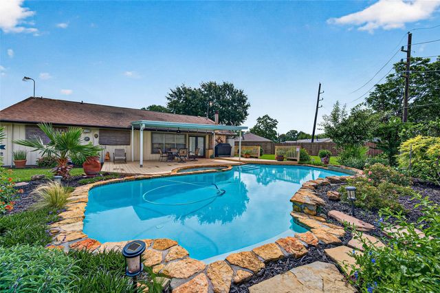 11603 Bonaparte Drive, Cypress, TX 77429