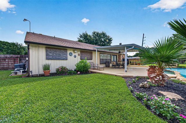 11603 Bonaparte Drive, Cypress, TX 77429