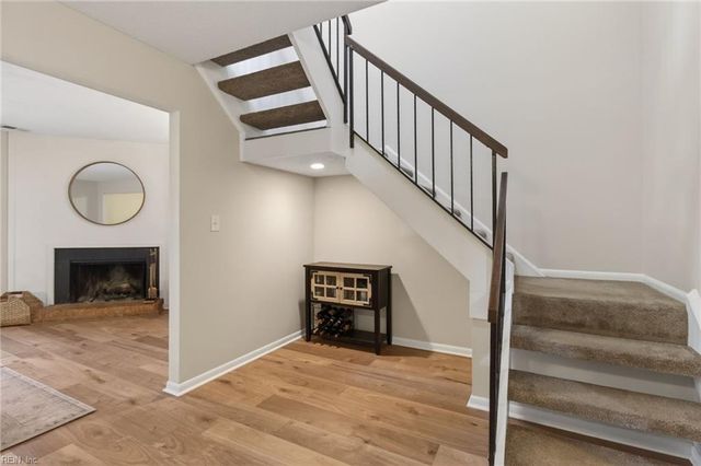 2104 Whispering Sands LN, Virginia Beach, VA 23455