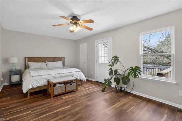 2104 Whispering Sands LN, Virginia Beach, VA 23455