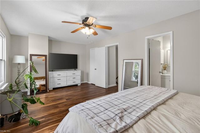 2104 Whispering Sands LN, Virginia Beach, VA 23455