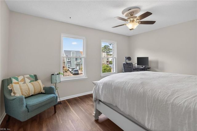 2104 Whispering Sands LN, Virginia Beach, VA 23455