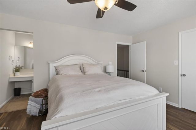 2104 Whispering Sands LN, Virginia Beach, VA 23455