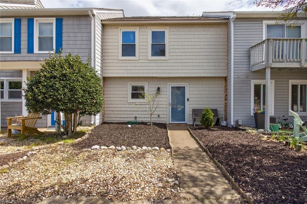 2104 Whispering Sands LN, Virginia Beach, VA 23455