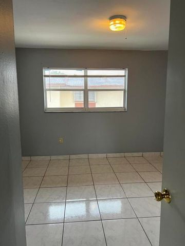 20 SW 108th Avenue F4, Sweetwater, FL 33174