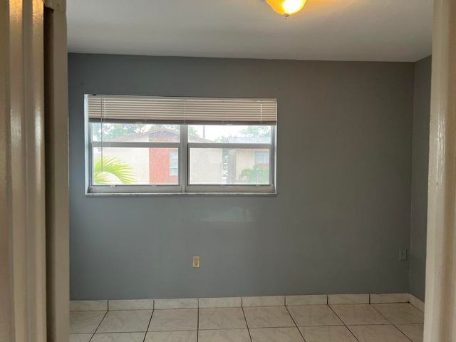 20 SW 108th Avenue F4, Sweetwater, FL 33174