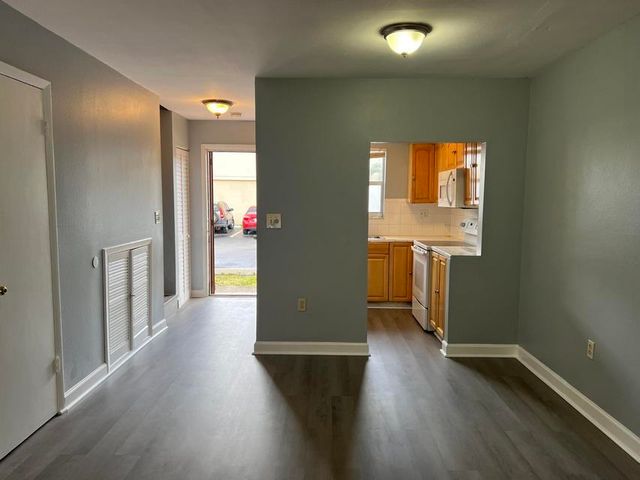 20 SW 108th Avenue F4, Sweetwater, FL 33174