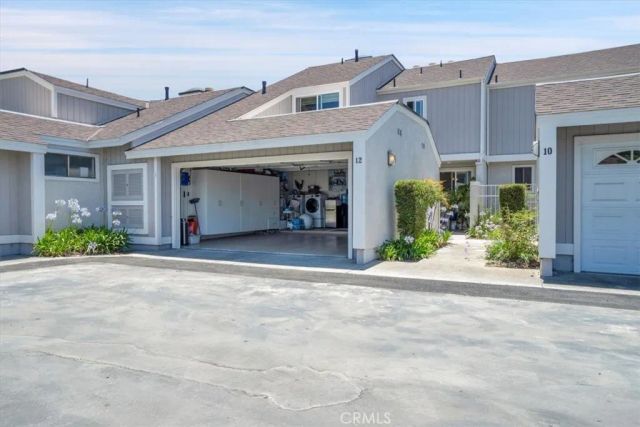 12 Sparrow Hill Lane, Laguna Hills, CA 92653