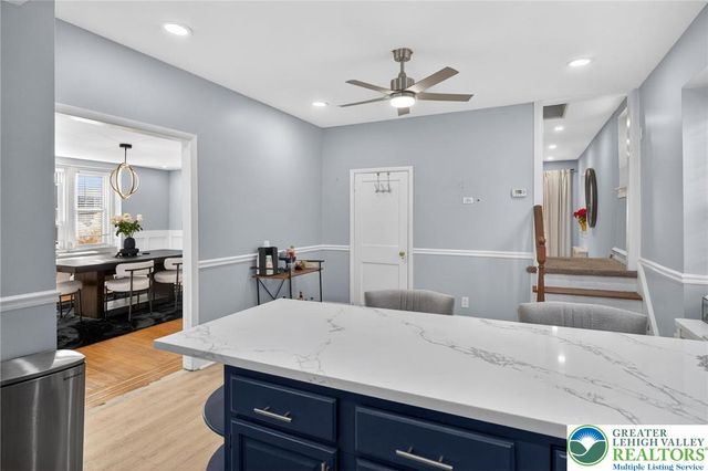 327 Congress Avenue, Other Pa Counties, PA 19050