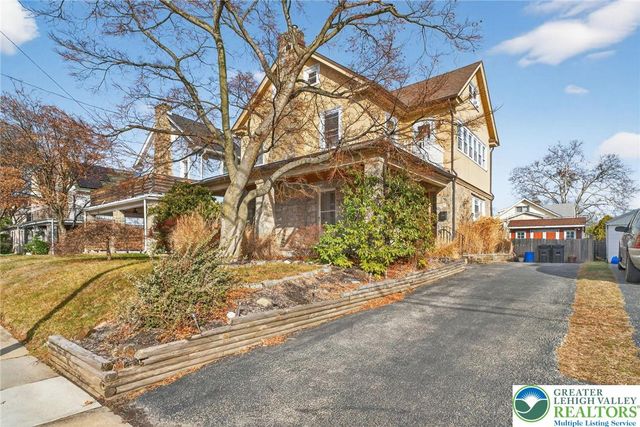 327 Congress Avenue, Other Pa Counties, PA 19050