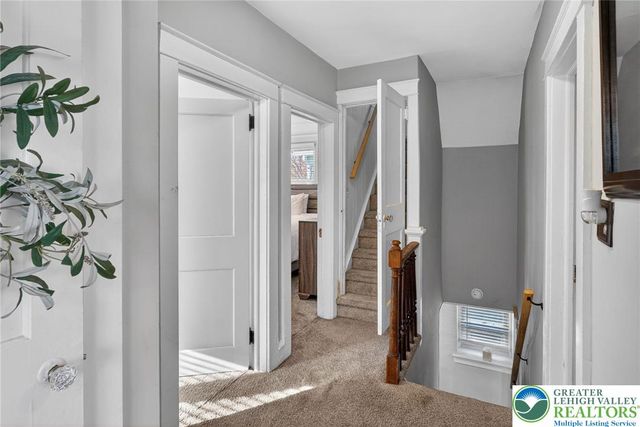 327 Congress Avenue, Other Pa Counties, PA 19050