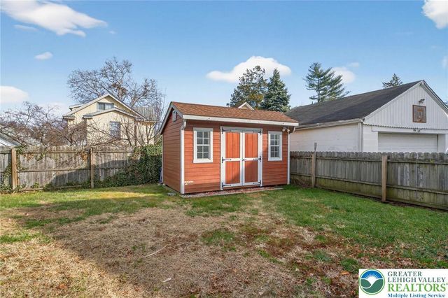 327 Congress Avenue, Other Pa Counties, PA 19050