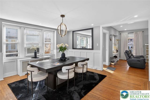 327 Congress Avenue, Other Pa Counties, PA 19050