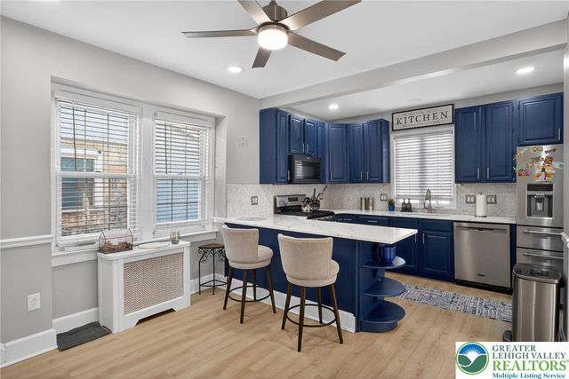 327 Congress Avenue, Other Pa Counties, PA 19050