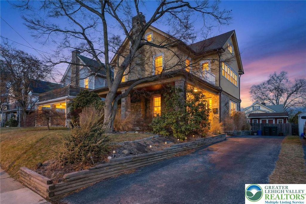 327 Congress Avenue, Other Pa Counties, PA 19050