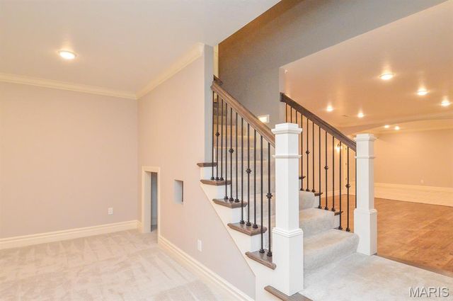 520 Shadow Rock Court, Lebanon, IL 62254