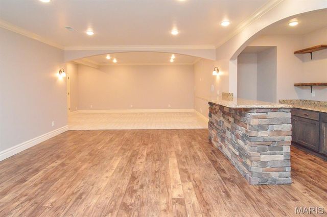 520 Shadow Rock Court, Lebanon, IL 62254