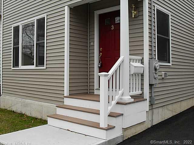 3 Willow Street, Milford, CT 06460