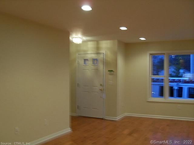3 Willow Street, Milford, CT 06460