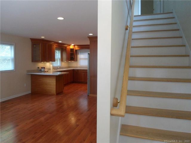 3 Willow Street, Milford, CT 06460