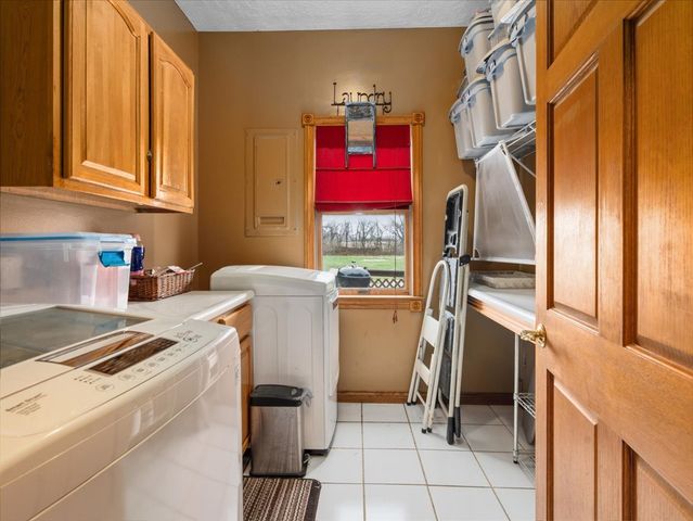 37 Highway 34 Highway, Raleigh, IL 62977