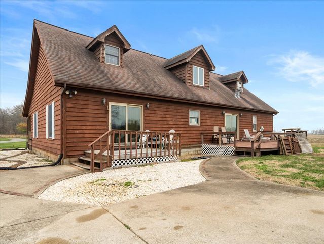 37 Highway 34 Highway, Raleigh, IL 62977