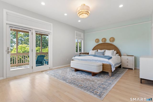 16 Whalers Point 16, East Haven, CT 06512