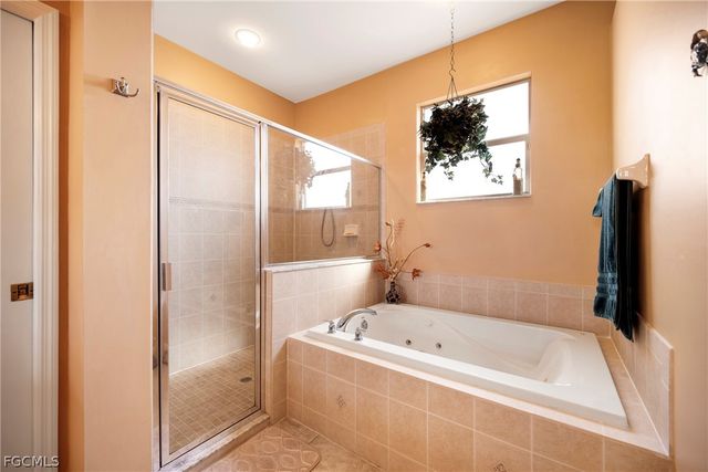 1704 NW 31st AVE, Cape Coral, FL 33993