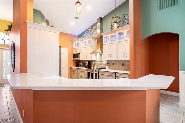 1704 NW 31st AVE, Cape Coral, FL 33993