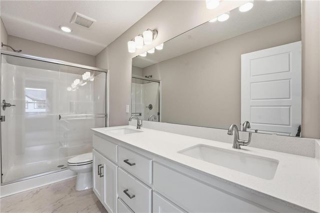 19712 W 195th Place, Spring Hill, KS 66083