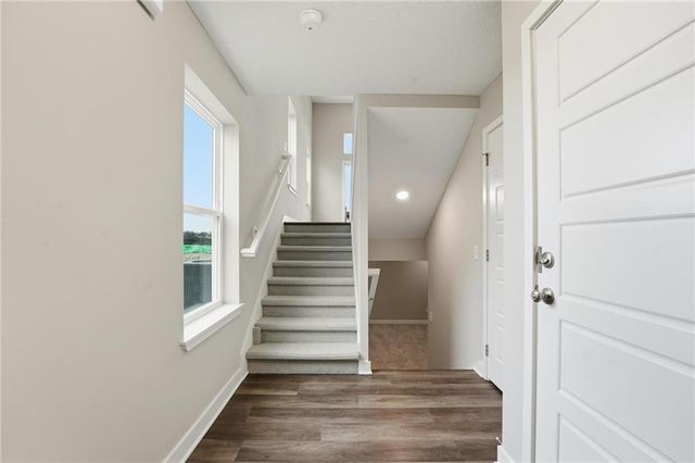 19712 W 195th Place, Spring Hill, KS 66083