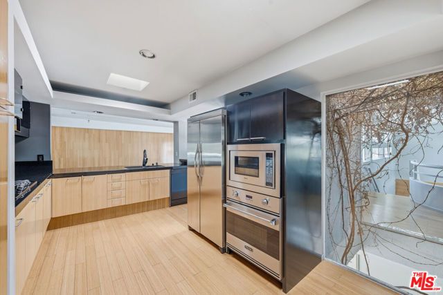3811 Glenridge Drive, Sherman Oaks, CA 91423