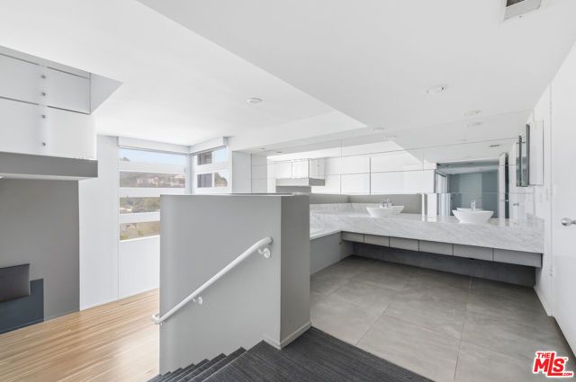 3811 Glenridge Drive, Sherman Oaks, CA 91423