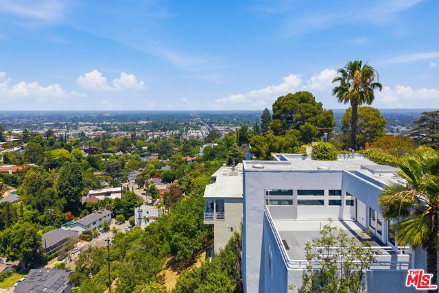 3811 Glenridge Drive, Sherman Oaks, CA 91423