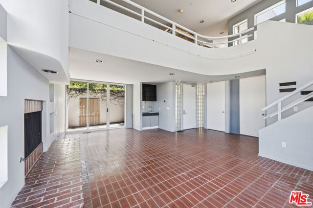 3811 Glenridge Drive, Sherman Oaks, CA 91423