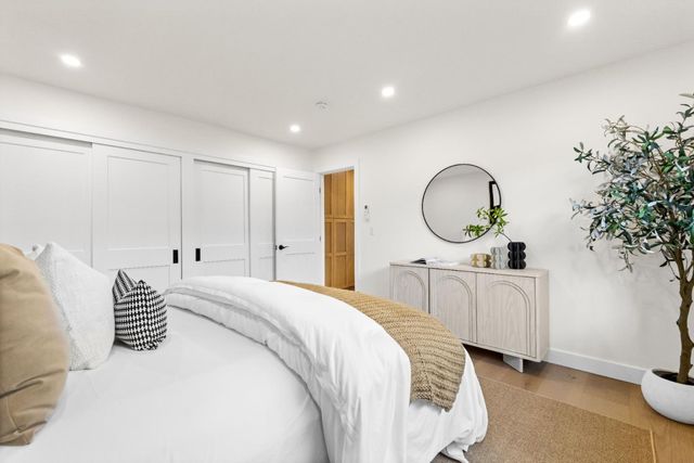 3920 Park Boulevard, Palo Alto, CA 94306