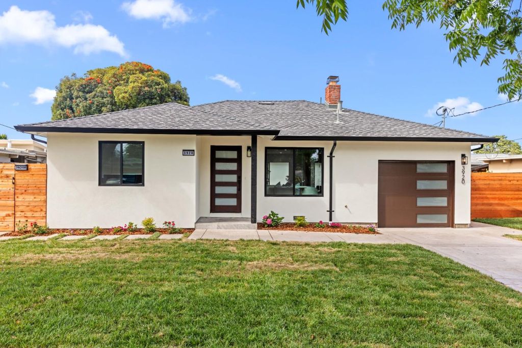 3920 Park Boulevard, Palo Alto, CA 94306