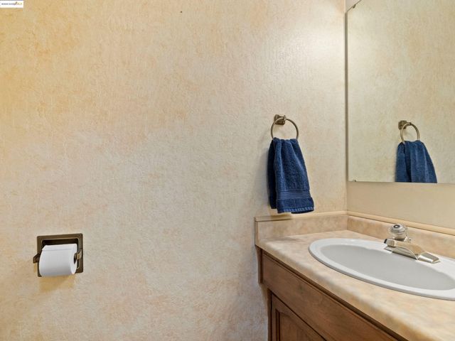 24315 Sugarpine Road, Twain Harte, CA 95383