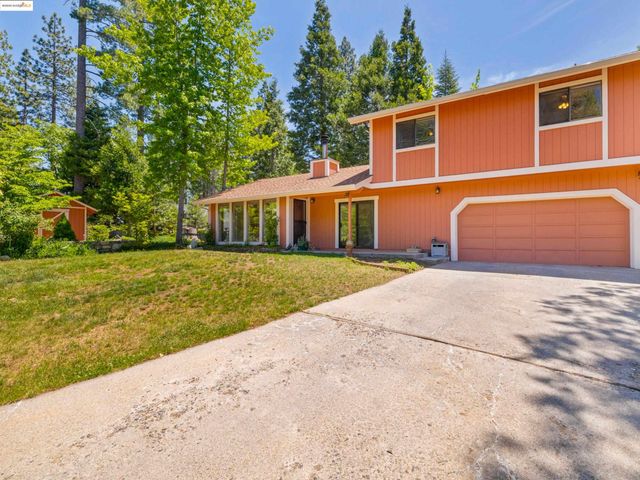 24315 Sugarpine Road, Twain Harte, CA 95383